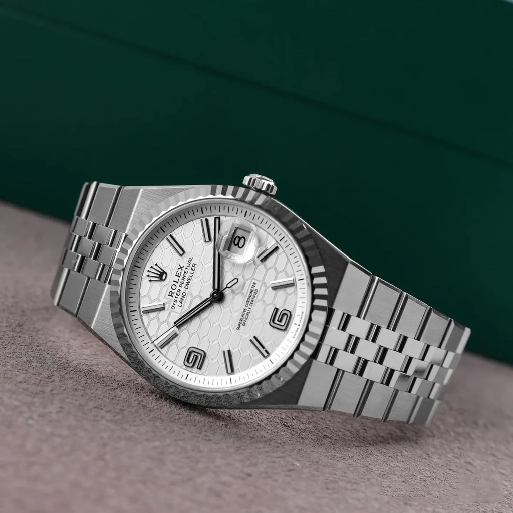 Land-Dweller 40 mm 127334 – Luxus Uhr aus Oystersteel & Weißgold